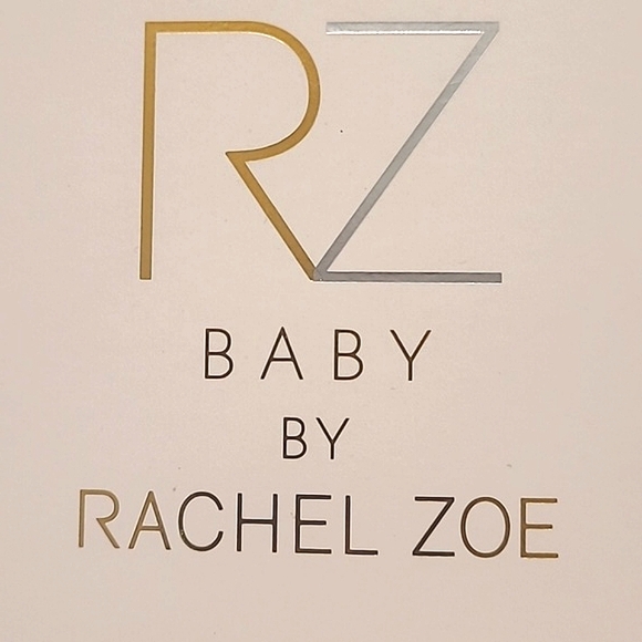 Rachel Zoe Baby Blanket Reversible Giraffe Animal Print RZ Baby Nursery Gift - Picture 4 of 17
